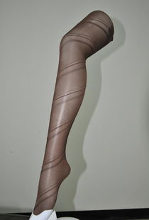 2011年新款絹感絲襪廠家直銷 價格、圖片與男襪指南