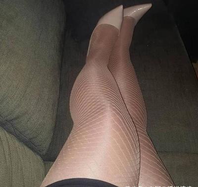 淺析肉色絲襪的經(jīng)典魅力